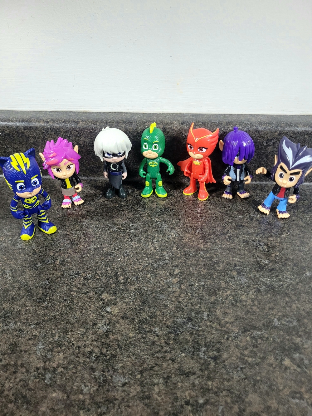 Lot Of 7 PJ Masks Figures